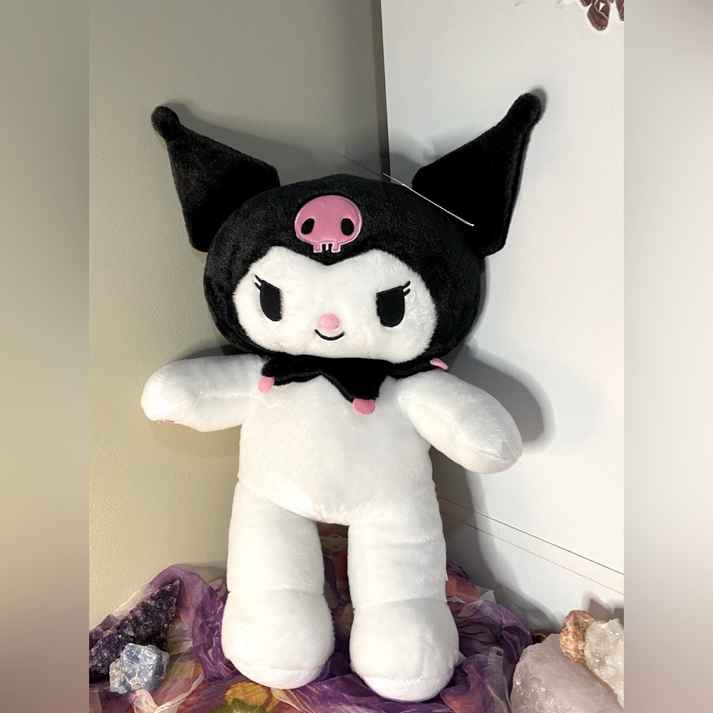 Super adorable KUROMI BUILD A BEAR